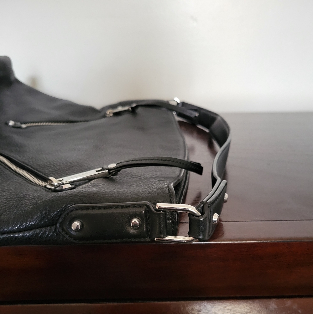 Michael Kors Black Leather Women's Bag - Picture 3 of 6